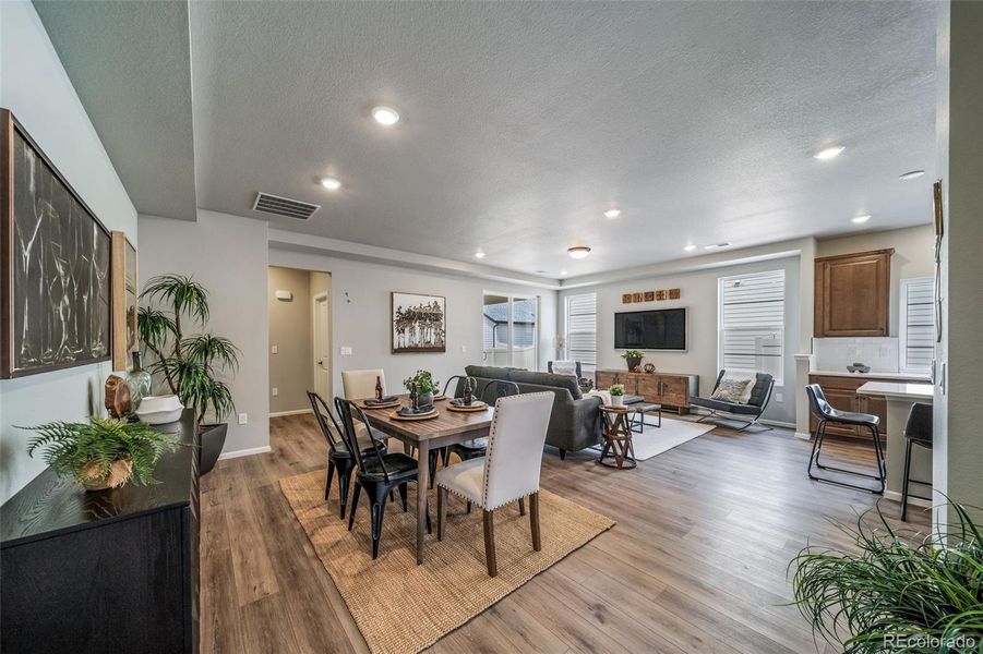 Furnished interior view inside a new home in The Reserve, Aurora (Image 10).