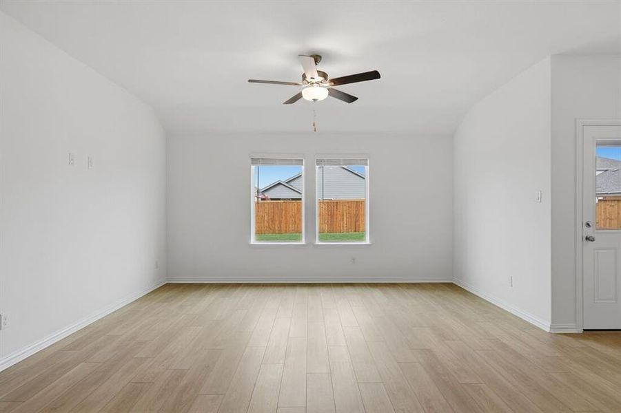 2305 Buffalo Bayou Way ~ Ready Now