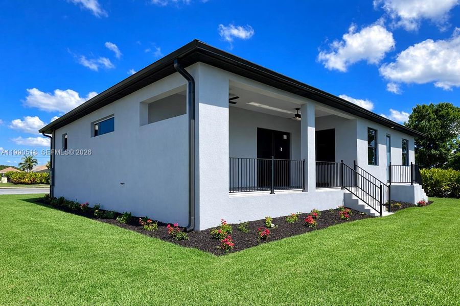 Exterior details and patio area of a home in , Punta Gorda (Image 21). Exterior details and patio area of a home in , Punta Gorda (Image 21).