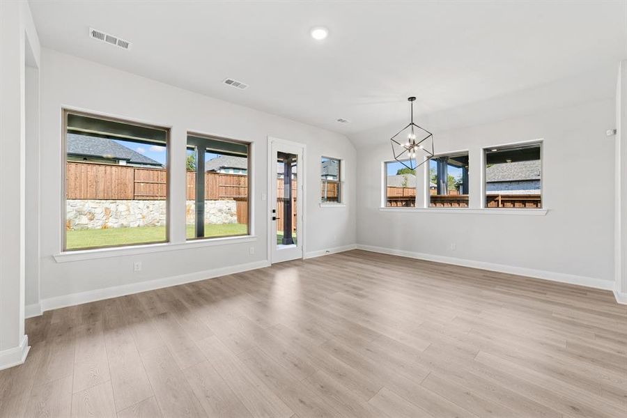 Spacious, unfurnished interior of a new home in Mantua Point Classics, Van Alstyne (Image 17). Spacious, unfurnished interior of a new home in Mantua Point Classics, Van Alstyne (Image 17).