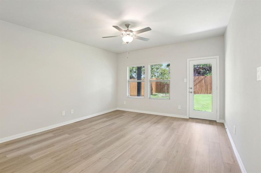 Spacious, unfurnished interior of a new home in Eastridge - Spring Series, McKinney (Image 31). Spacious, unfurnished interior of a new home in Eastridge - Spring Series, McKinney (Image 31).