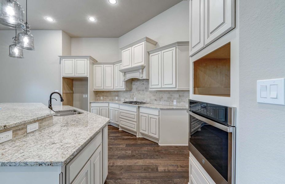 Furnished interior view inside a new home in Bridgeland 60′, Cypress (Image 3). Furnished interior view inside a new home in Bridgeland 60′, Cypress (Image 3).