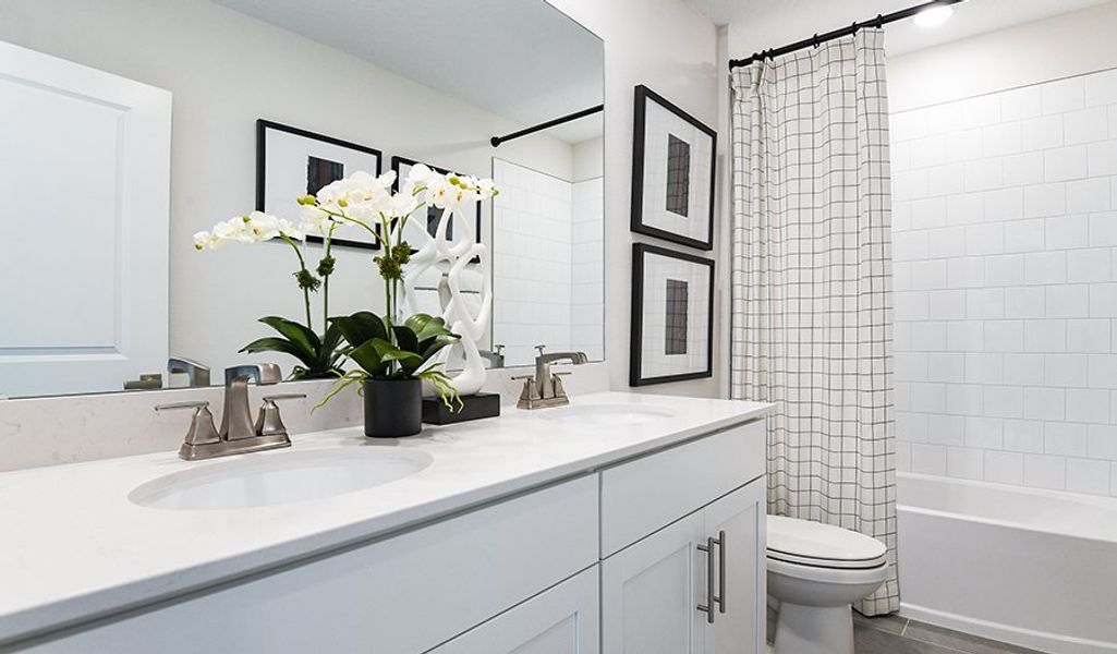 Ammolite-F924-SeaportVillage Bathroom