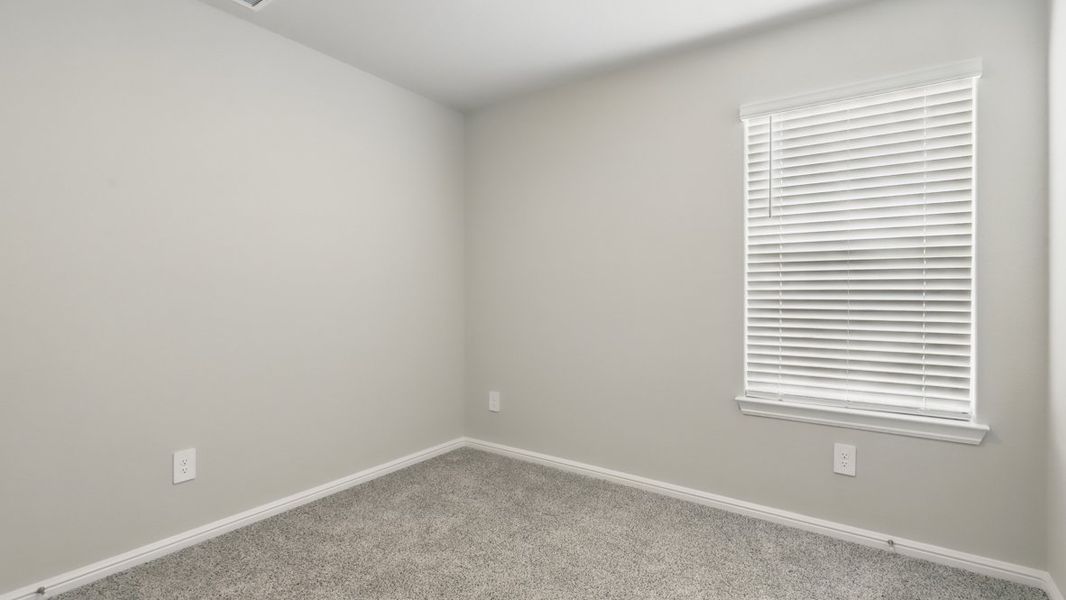Spacious, unfurnished interior of a new home in Orchard Village, Fort Worth (Image 40).