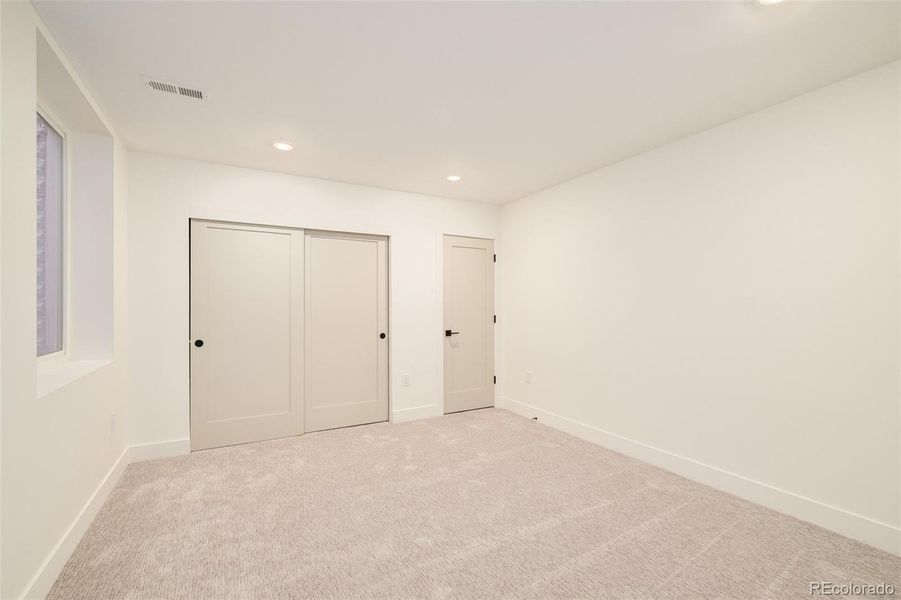 Spacious, unfurnished interior of a new home in , Denver (Image 25).