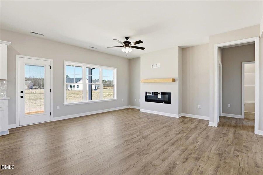 13-3696 Drew Farmer Rd-13