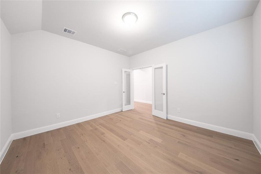 Spacious, unfurnished interior of a new home in Goodland: Overlook 60', Midlothian (Image 12).