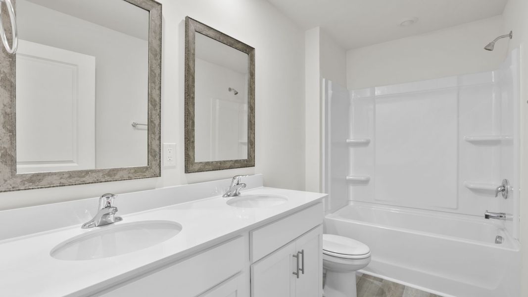 Furnished interior view inside a new home in Harrier Point, Woodruff (Image 10).