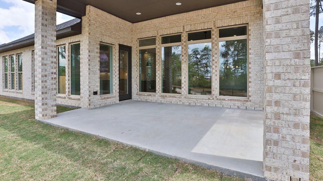 Exterior details and patio area of a home in Audubon, Magnolia (Image 3).
