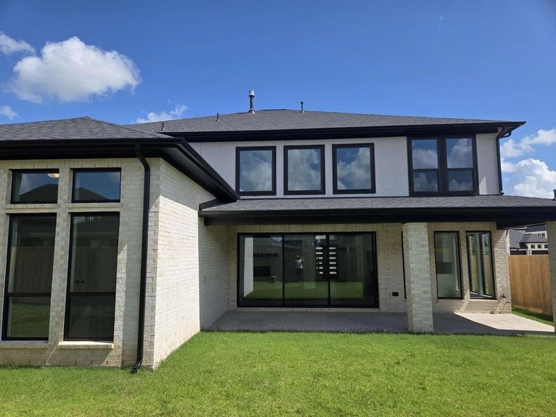 Exterior details and patio area of a home in , Richmond (Image 25).