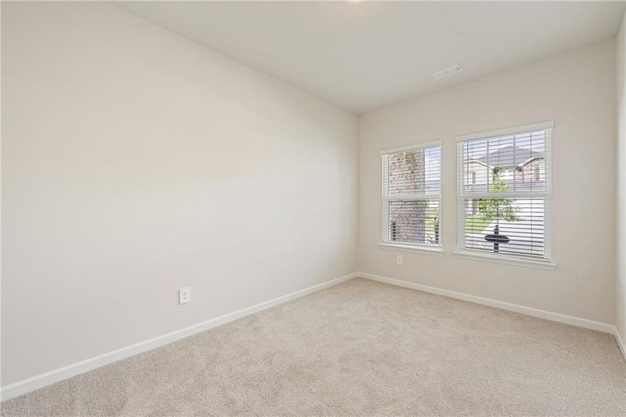 Spacious, unfurnished interior of a new home in Creekside at Oxford Park, Fairburn (Image 23).
