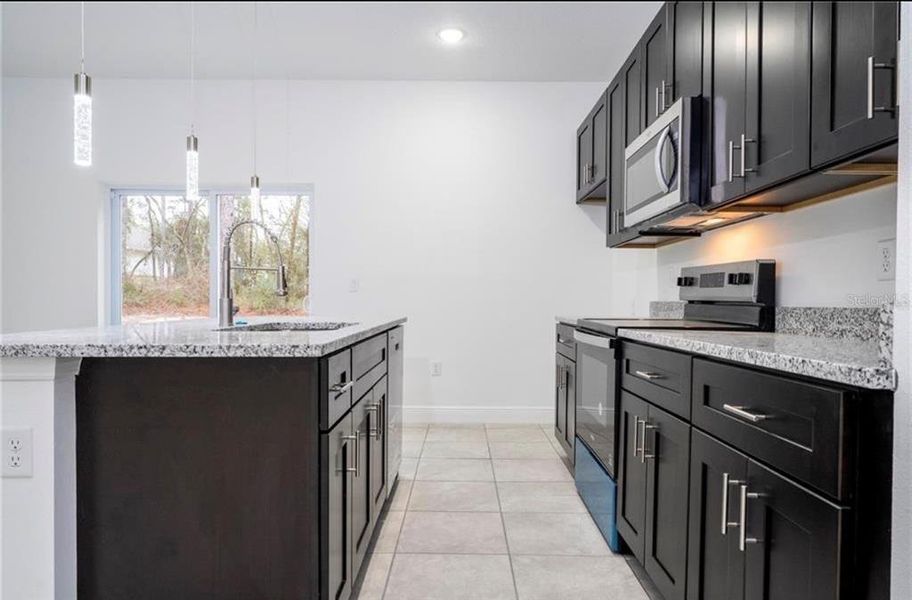 Furnished interior view inside a new home in , Citrus Springs (Image 11).