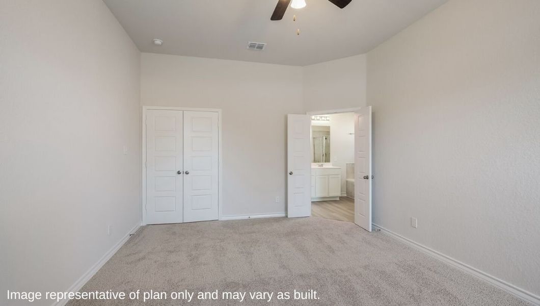 Spacious, unfurnished interior of a new home in Riverstone at Westpointe, San Antonio (Image 20).