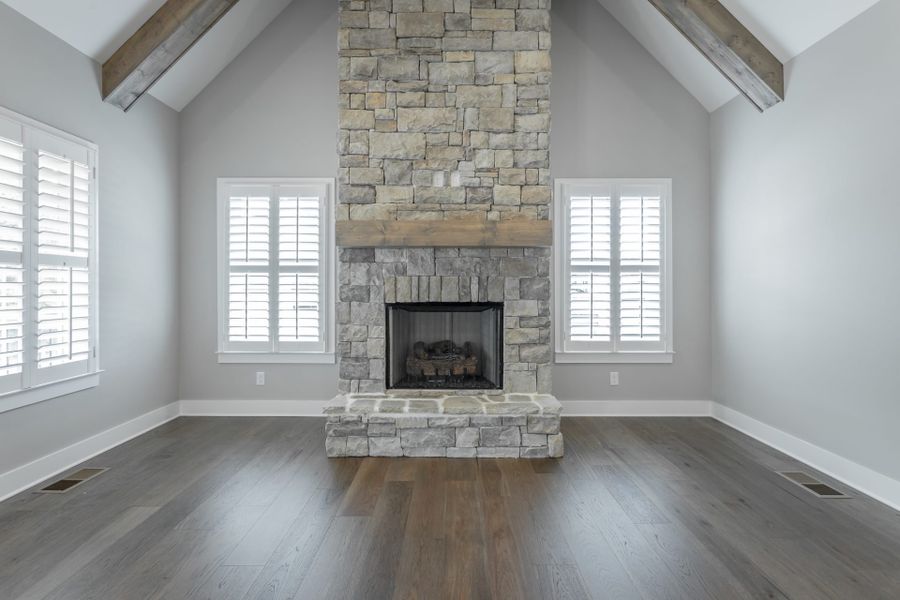 Representative unfurnished interior of a home built from the Autumnbrook B by Riverstone Construction, LLC in Pine Ridge, Soddy-Daisy (Image 15).