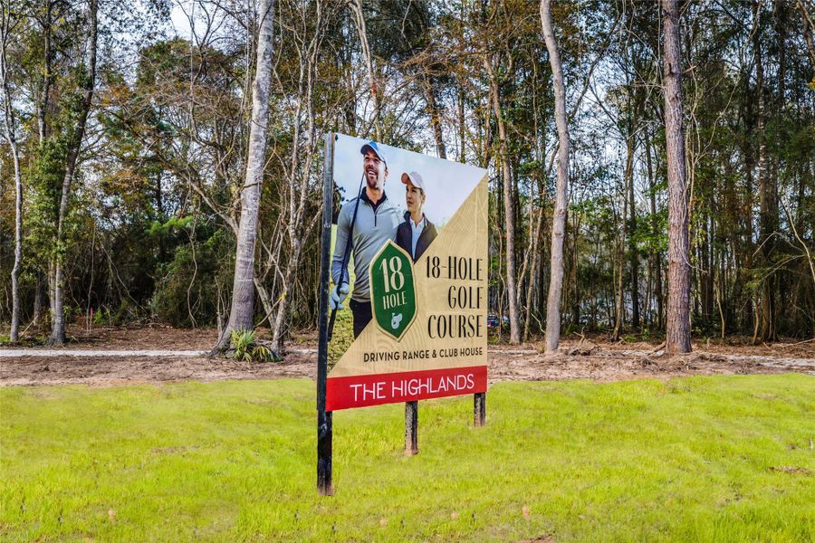 Community amenities in The Highlands: Pinnacle Collection, Porter Heights (Image 34). Community amenities in The Highlands: Pinnacle Collection, Porter Heights (Image 34).