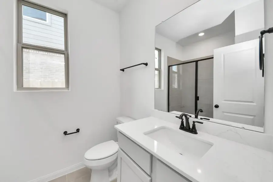 Furnished interior view inside a new home in , Katy (Image 10).