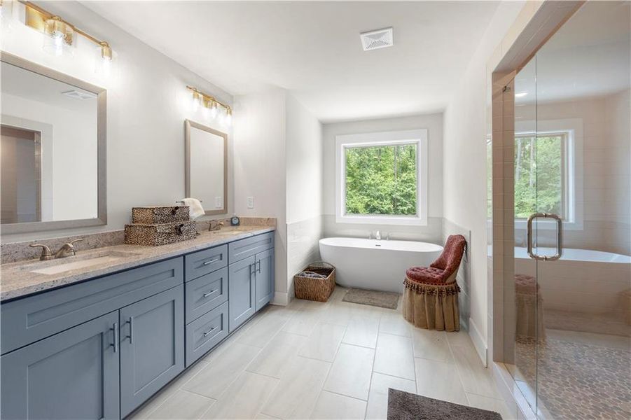 Furnished interior view inside a new home in , Fairburn (Image 32). Furnished interior view inside a new home in , Fairburn (Image 32).