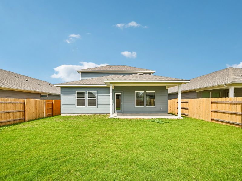 Exterior details and patio area of a home in Prairie Winds - Reserve Collection, Hutto (Image 3).