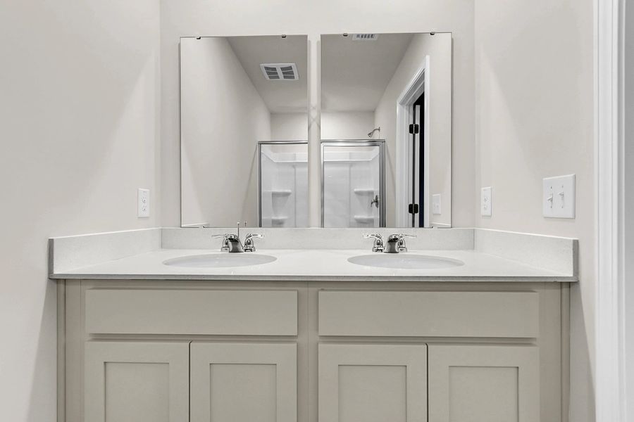 Image 24 of a home in Windward Village.