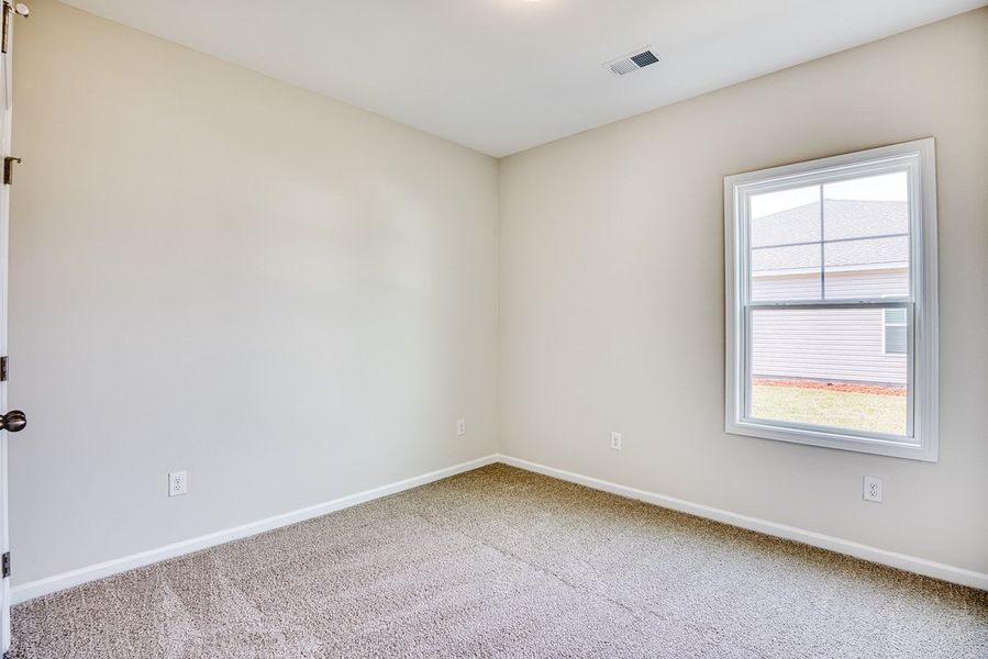 Representative unfurnished interior of a home built from the Darcy II by Great Southern Homes in Shady Grove, Conway (Image 55).