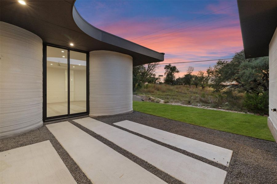 Exterior details and patio area of a home in Wimberley Springs, Wimberley (Image 4).
