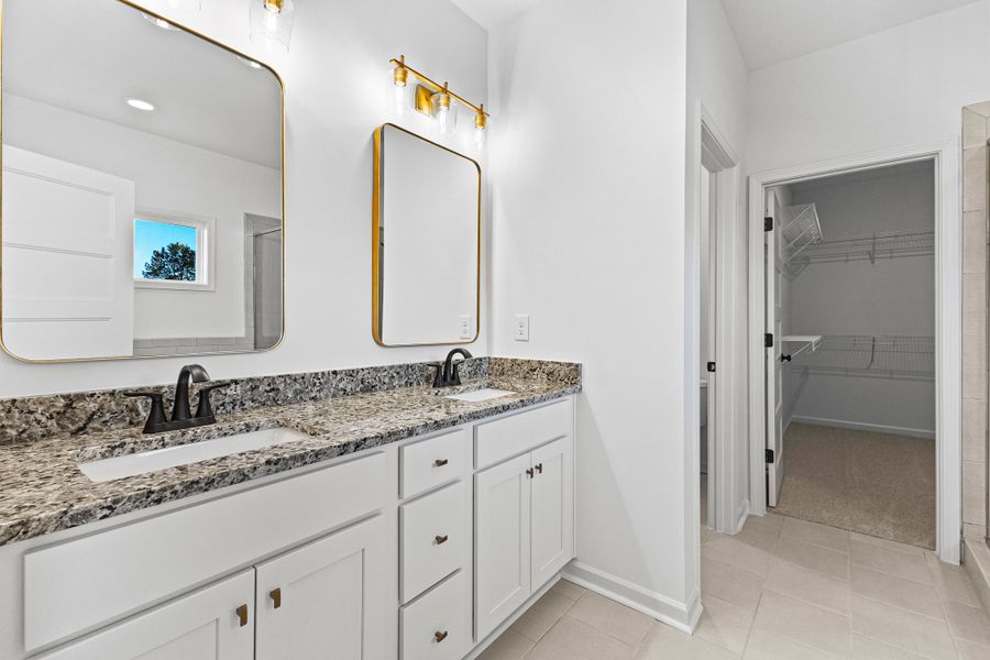 Furnished interior in a model home at Standing Oaks in Senoia (Image 6).