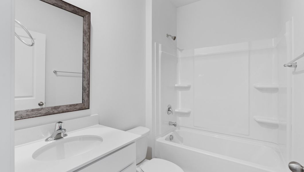 Representative furnished interior of a home built from the Aria by D.R. Horton in Woodglen, Piedmont (Image 4).