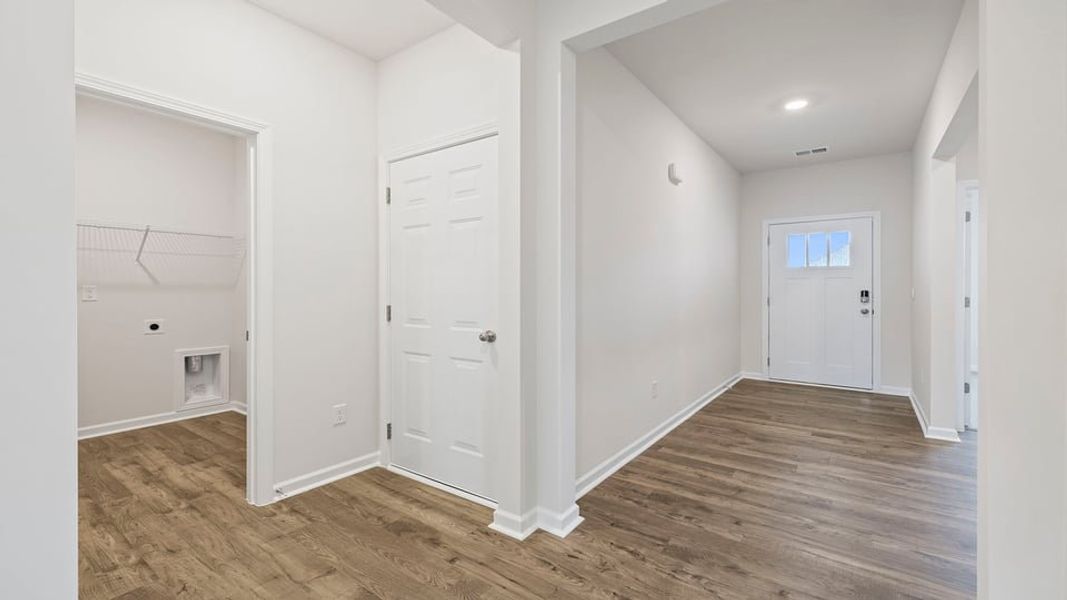 Spacious, unfurnished interior of a new home in Bentley Park, Greenwood (Image 16). Spacious, unfurnished interior of a new home in Bentley Park, Greenwood (Image 16).