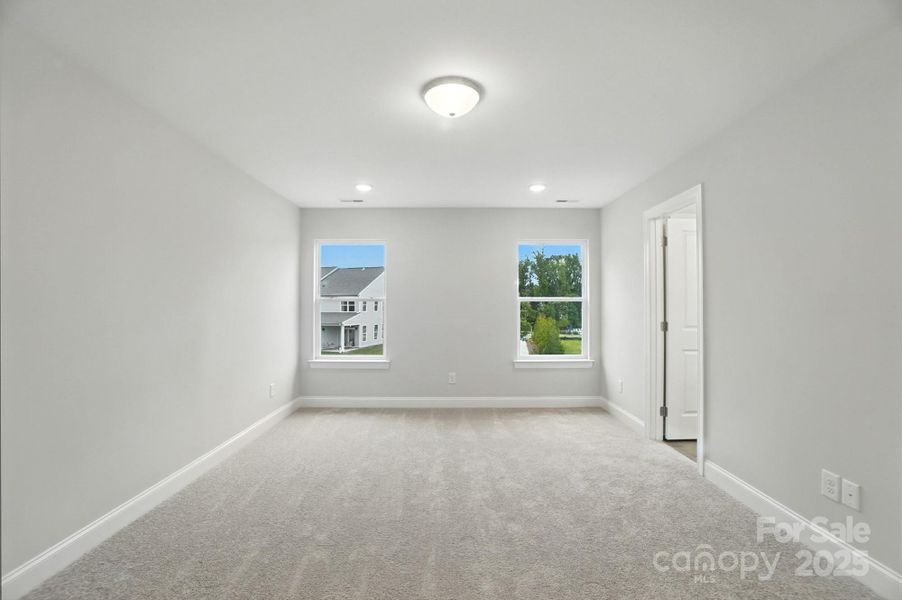 Spacious, unfurnished interior of a new home in Harrisburg Village, Harrisburg (Image 33). Spacious, unfurnished interior of a new home in Harrisburg Village, Harrisburg (Image 33).