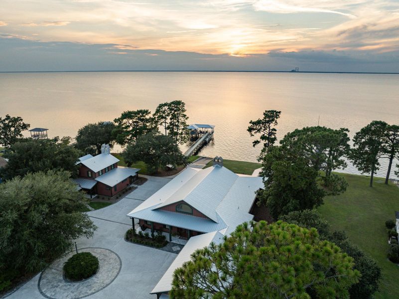 Image 68 of a home in .