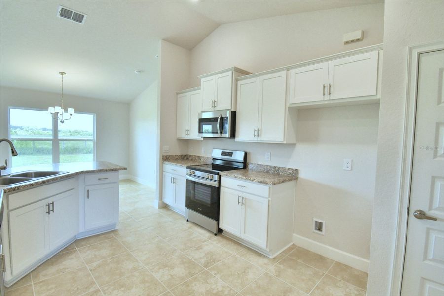 Furnished interior view inside a new home in Cadence Crossing, Auburndale (Image 4).