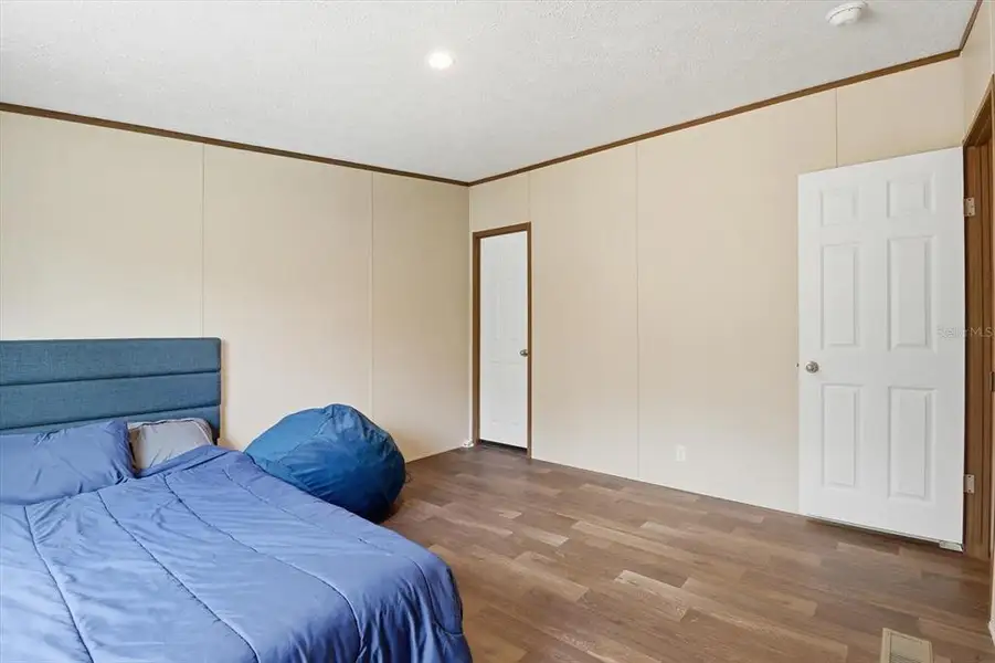 Furnished interior view inside a new home in , Bronson (Image 10).