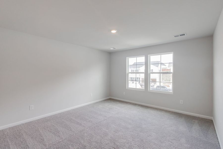 Spacious, unfurnished interior of a new home in Bluefield, Lexington (Image 34). Spacious, unfurnished interior of a new home in Bluefield, Lexington (Image 34).
