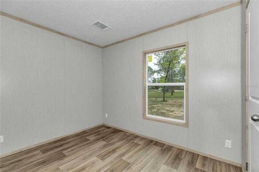 Spacious, unfurnished interior of a new home in , Williston (Image 32).