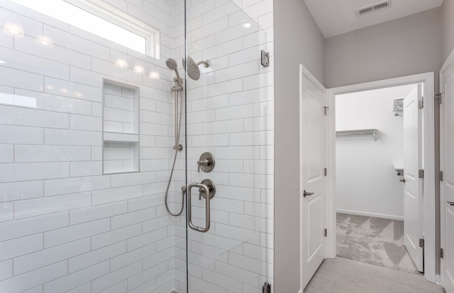 Luxurious Zero-Entry Tile Shower