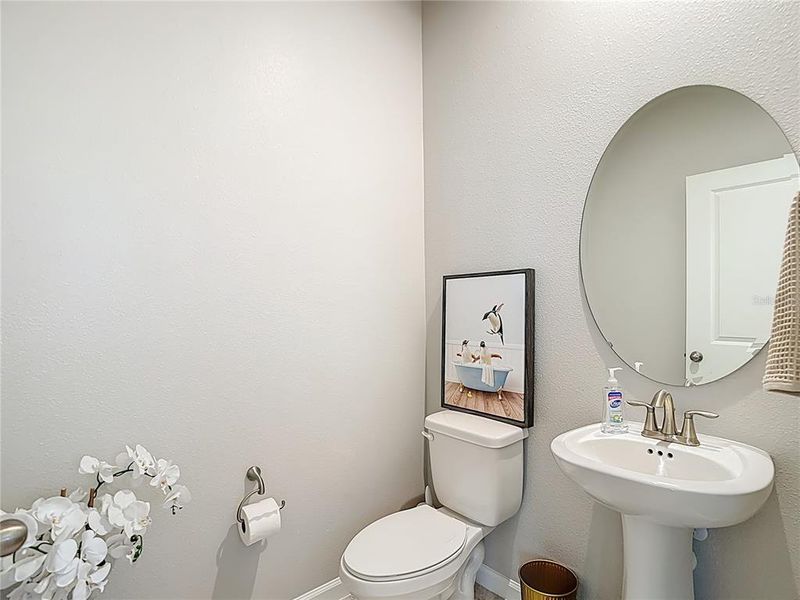 Furnished interior view inside a new home in , Lutz (Image 33).