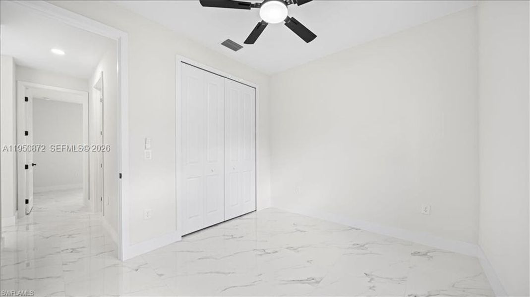 Spacious, unfurnished interior of a new home in , Lehigh Acres (Image 20).