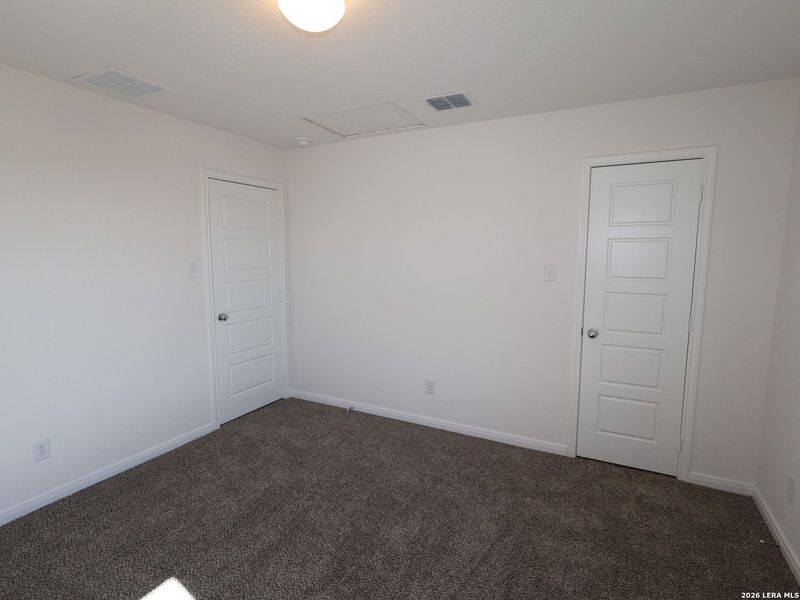 Spacious, unfurnished interior of a new home in Park Place, New Braunfels (Image 16). Spacious, unfurnished interior of a new home in Park Place, New Braunfels (Image 16).