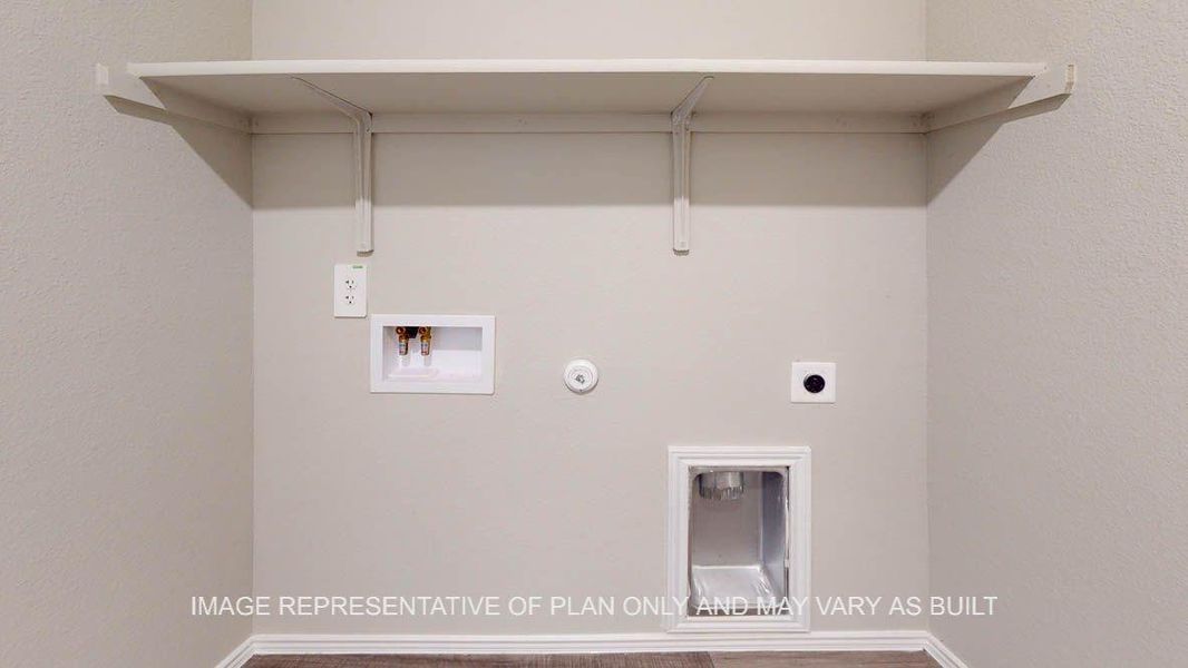 Spacious, unfurnished interior of a new home in , Orange (Image 12).