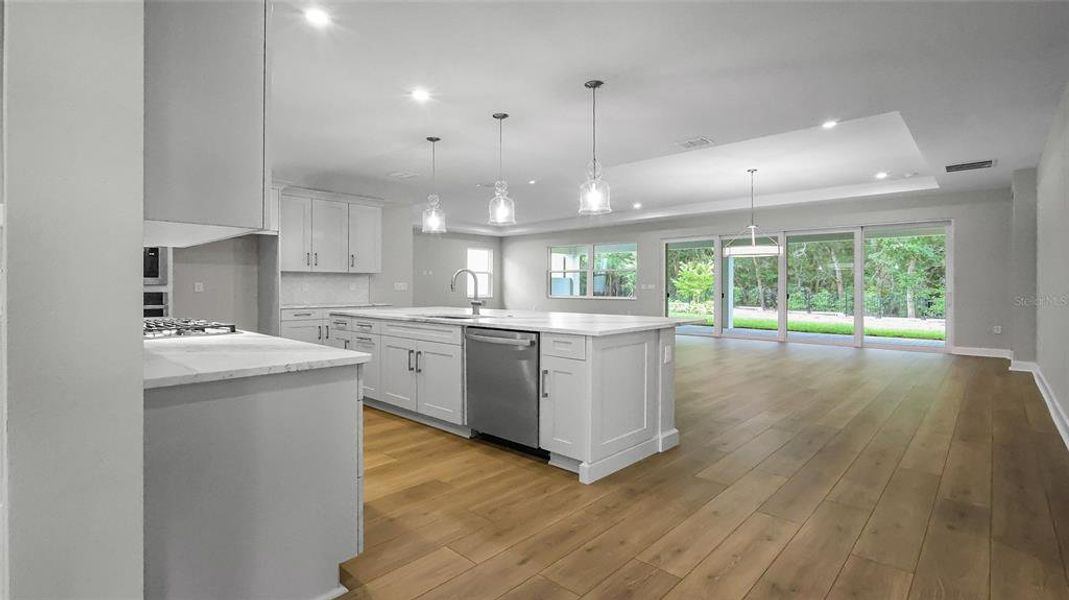 Furnished interior view inside a new home in Cresswind at Hammock Oaks, Lady Lake (Image 5). Furnished interior view inside a new home in Cresswind at Hammock Oaks, Lady Lake (Image 5).
