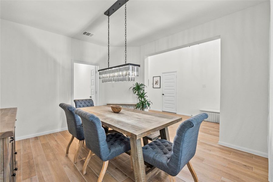 Furnished interior view inside a new home in The Commons at Sedona, League City (Image 18).
