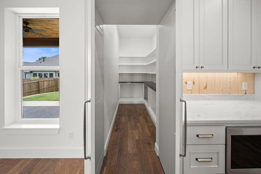 Furnished interior view inside a new home in , Tyler (Image 9).