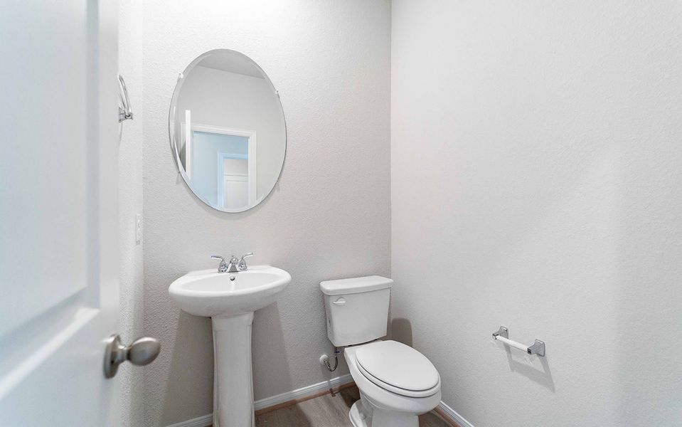 Image 21 of a home in Paramount.