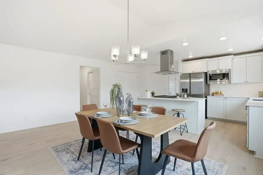 Furnished interior view inside a new home in Feather Ridge, Redmond (Image 5).