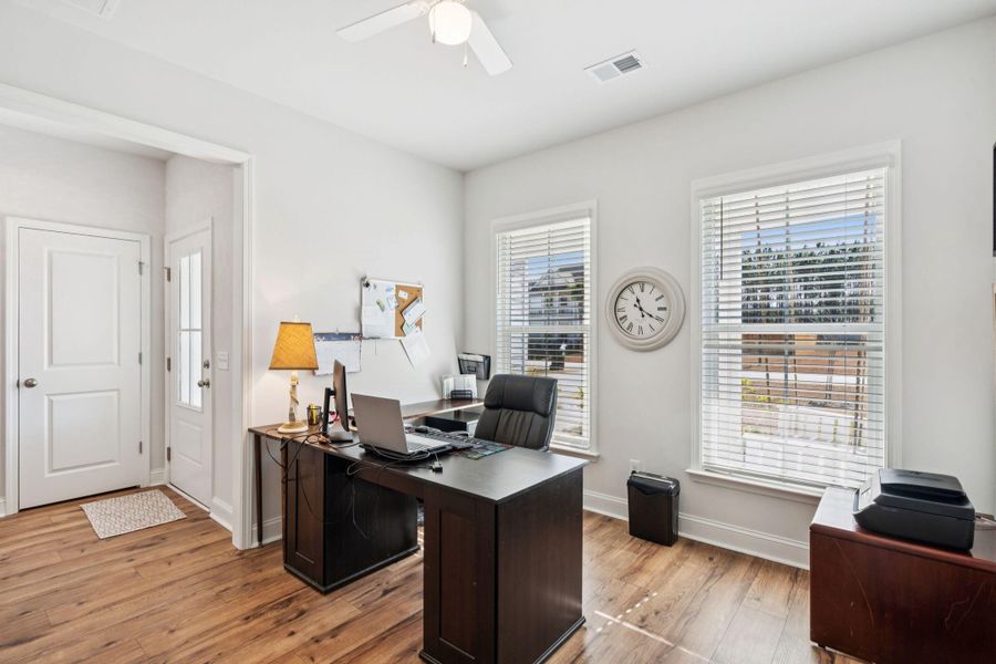 Furnished interior view inside a new home in , Johns Island (Image 45). Furnished interior view inside a new home in , Johns Island (Image 45).