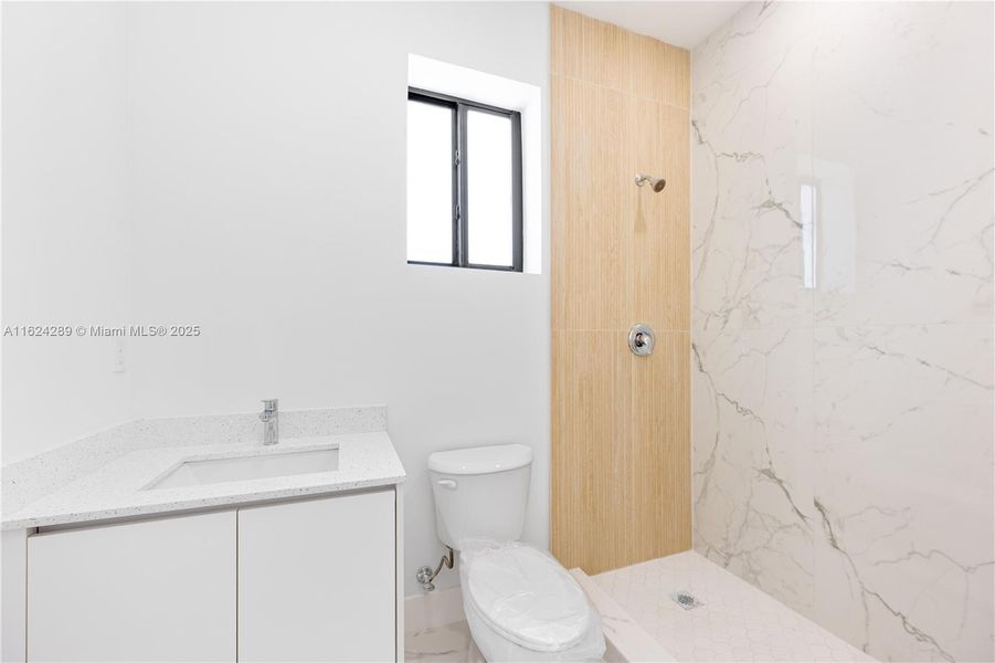 Furnished interior view inside a new home in , Florida City (Image 7).