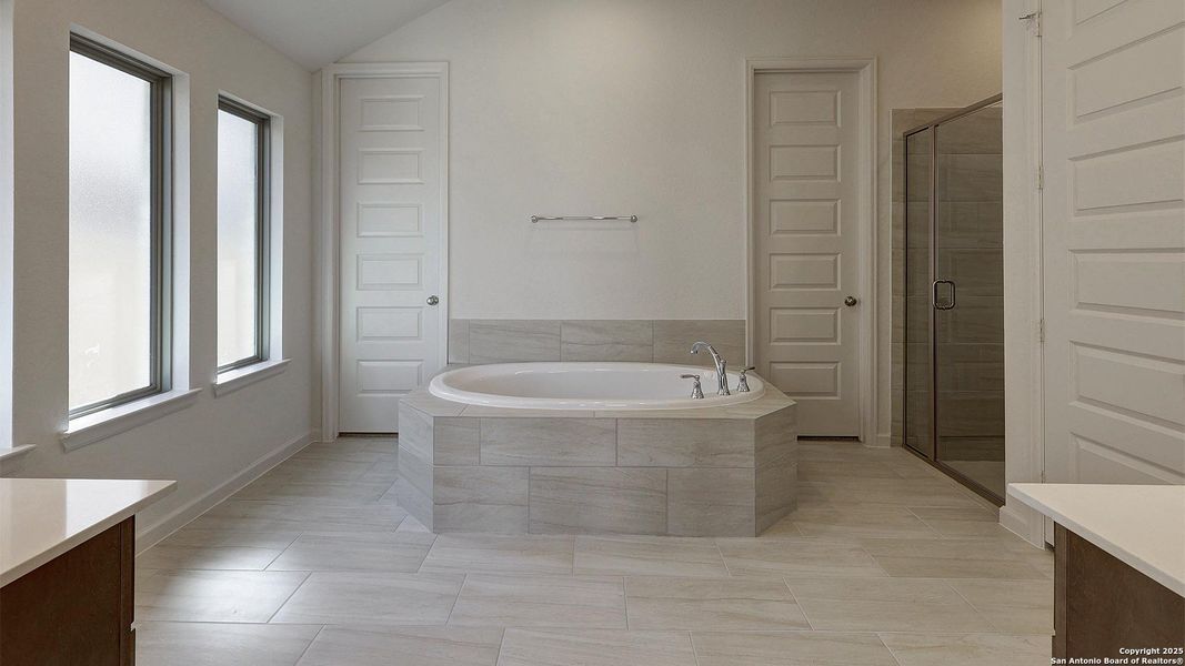 Furnished interior view inside a new home in Haby Hill 50', San Antonio (Image 19).