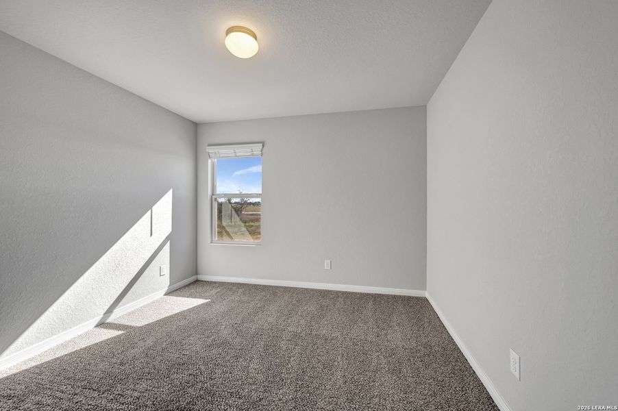 Spacious, unfurnished interior of a new home in Greenspoint Heights, Seguin (Image 15).