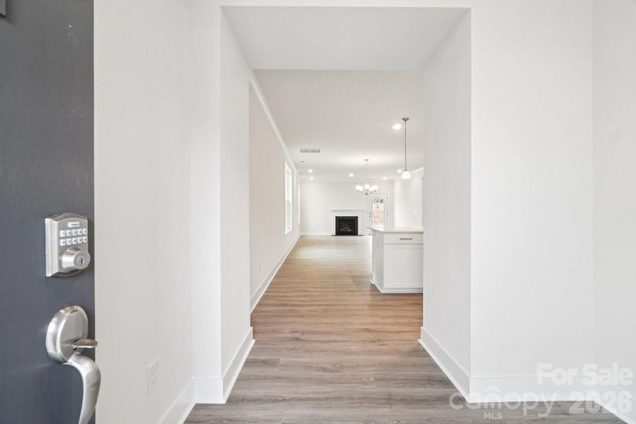 Spacious, unfurnished interior of a new home in Laurelbrook, Sherrills Ford (Image 28).