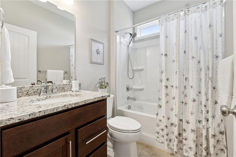Furnished interior view inside a new home in Poplar Place, Dallas (Image 34).